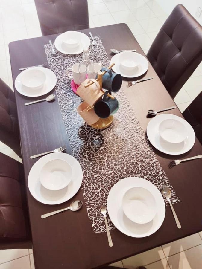 Kepong Homestay Selayang Batu Caves By Warm Home Kuala Lumpur Eksteriør billede